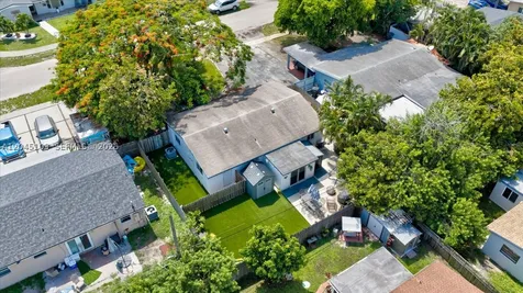 1131 N 75th Avenue Hollywood FL 33024