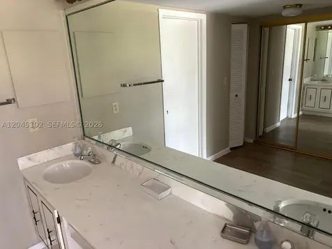 199 Ocean Lane Drive Key Biscayne FL 33149
