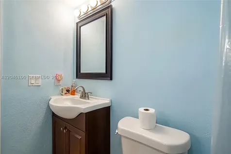 173 Ellesmere C Deerfield Beach FL 33442