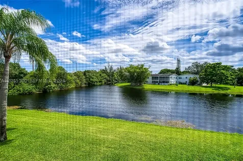 173 Ellesmere C Deerfield Beach FL 33442