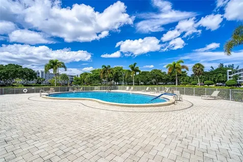 173 Ellesmere C Deerfield Beach FL 33442