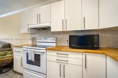 173 Ellesmere C Deerfield Beach FL 33442