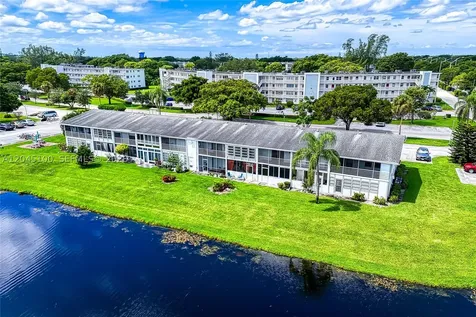 173 Ellesmere C Deerfield Beach FL 33442