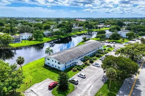 173 Ellesmere C Deerfield Beach FL 33442