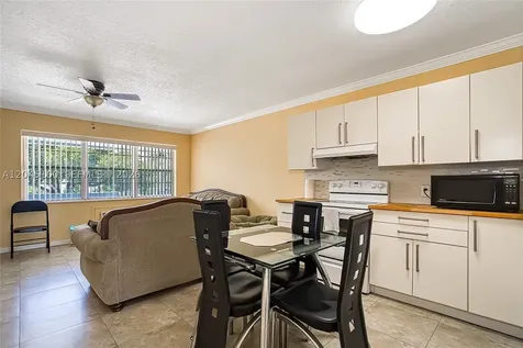 173 Ellesmere C Deerfield Beach FL 33442