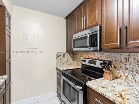 571 NW 107th Avenue Miami FL 33172