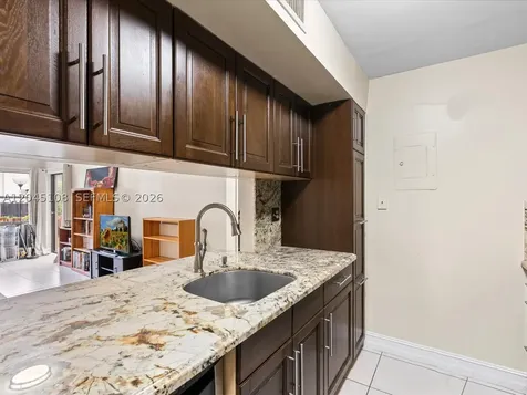 571 NW 107th Avenue Miami FL 33172