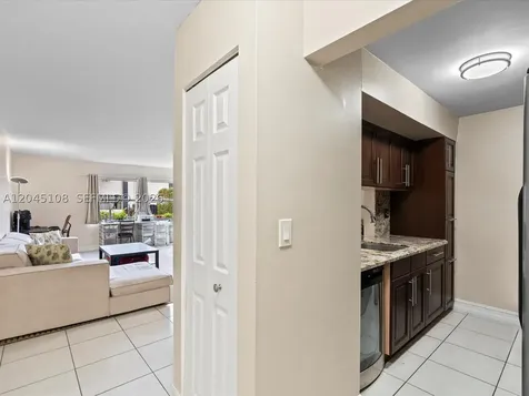 571 NW 107th Avenue Miami FL 33172