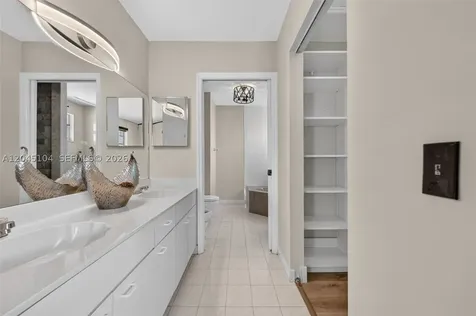 15602 SW 109th Terrace Miami FL 33196