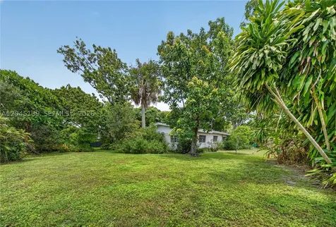 8340 SW 151st Street Palmetto Bay FL 33158