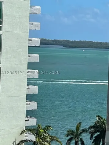 185 SE 14 Terrace Miami FL 33131