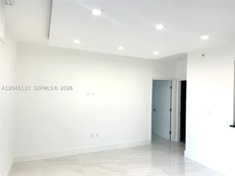 185 SE 14 Terrace Miami FL 33131