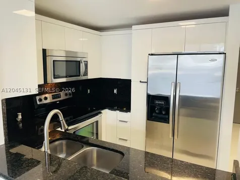 185 SE 14 Terrace Miami FL 33131