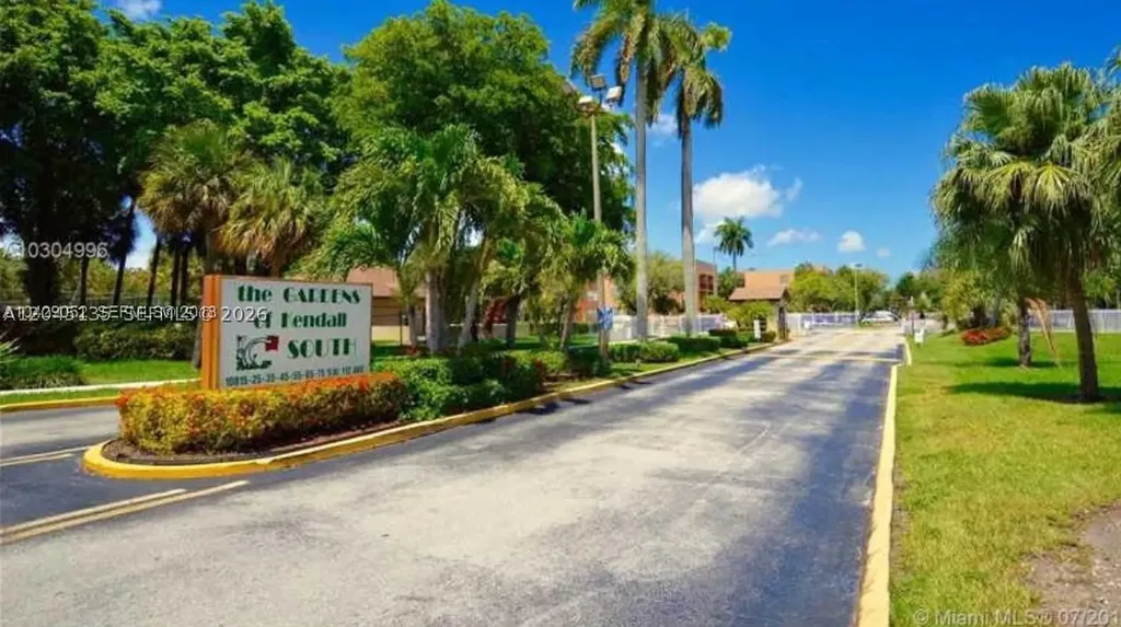 10845 SW 112th Avenue Miami FL 33176