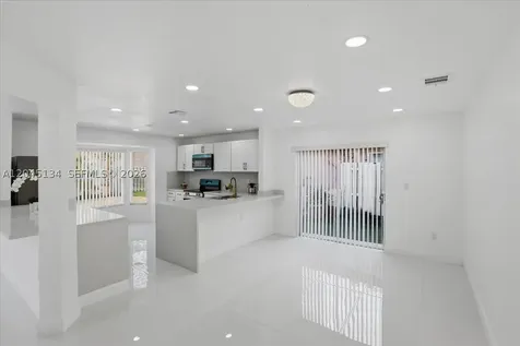 13209 NW 12th Court Sunrise FL 33323