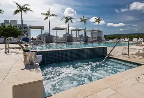 220 21st Street Miami Beach FL 33139