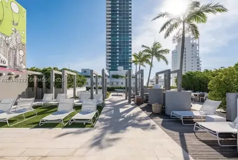 220 21st Street Miami Beach FL 33139