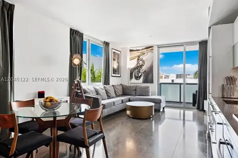 220 21st Street Miami Beach FL 33139