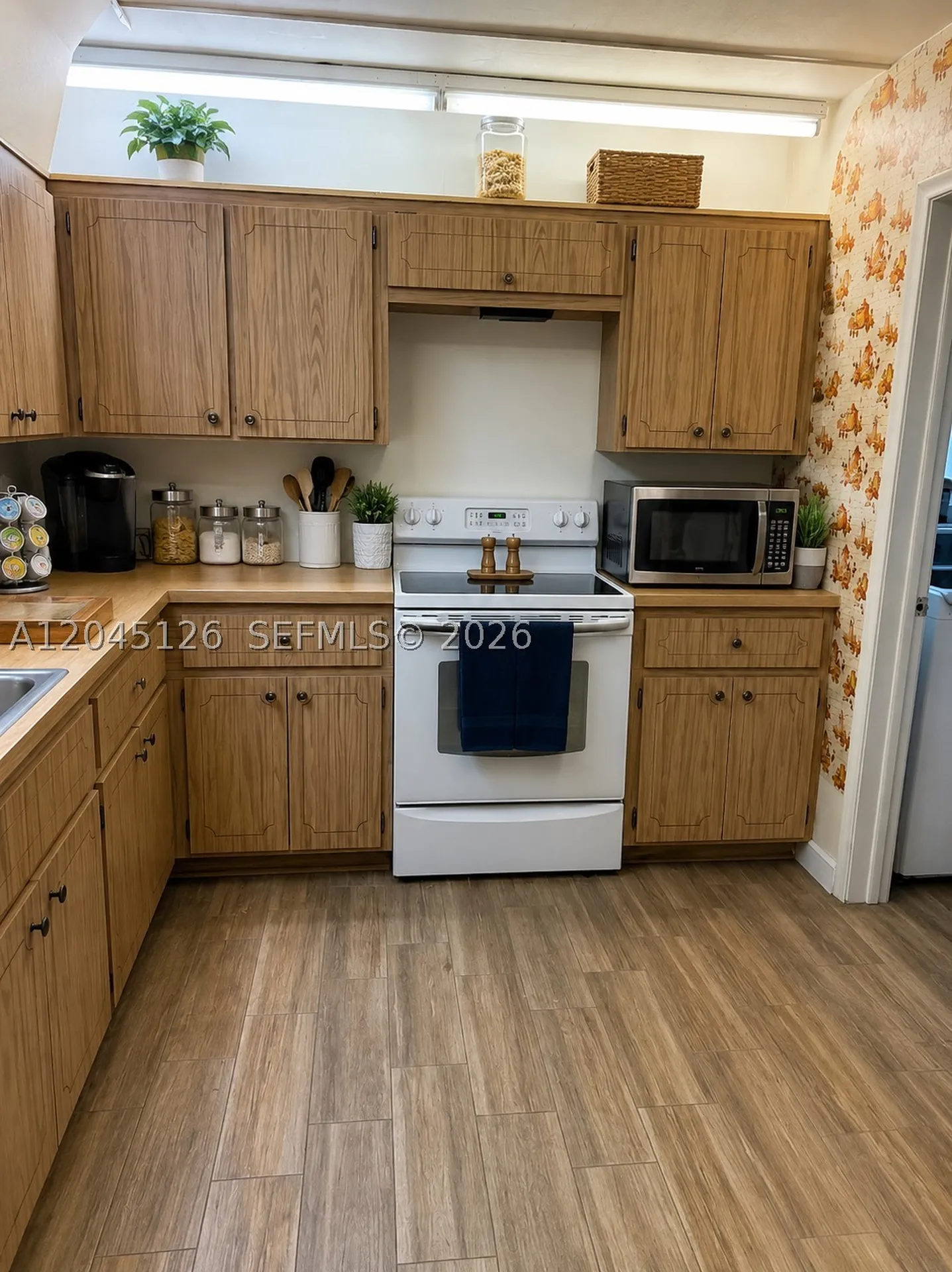 6145 Hayes Street Hollywood FL 33024