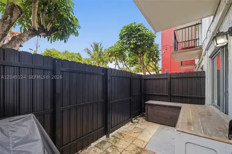 2520 N Andrews Avenue Wilton Manors FL 33311