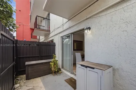 2520 N Andrews Avenue Wilton Manors FL 33311
