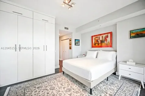 60 SW 13th Street Miami FL 33130