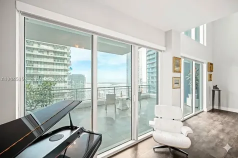 60 SW 13th Street Miami FL 33130