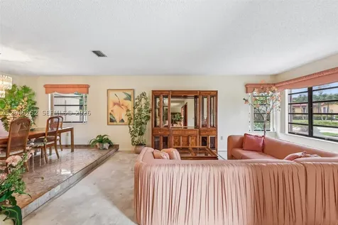 13394 SW 1st Terrace Miami FL 33184