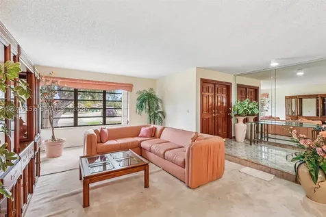 13394 SW 1st Terrace Miami FL 33184