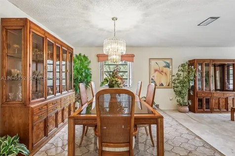 13394 SW 1st Terrace Miami FL 33184