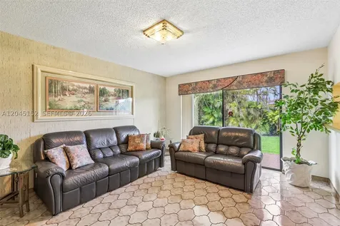 13394 SW 1st Terrace Miami FL 33184