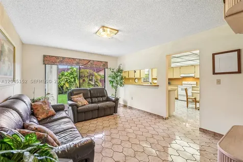 13394 SW 1st Terrace Miami FL 33184