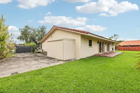13394 SW 1st Terrace Miami FL 33184