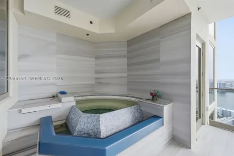 17901 Collins Avenue Sunny Isles Beach FL 33160