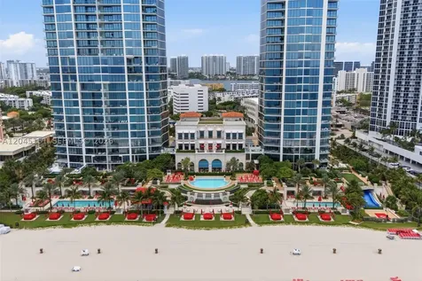 17901 Collins Avenue Sunny Isles Beach FL 33160