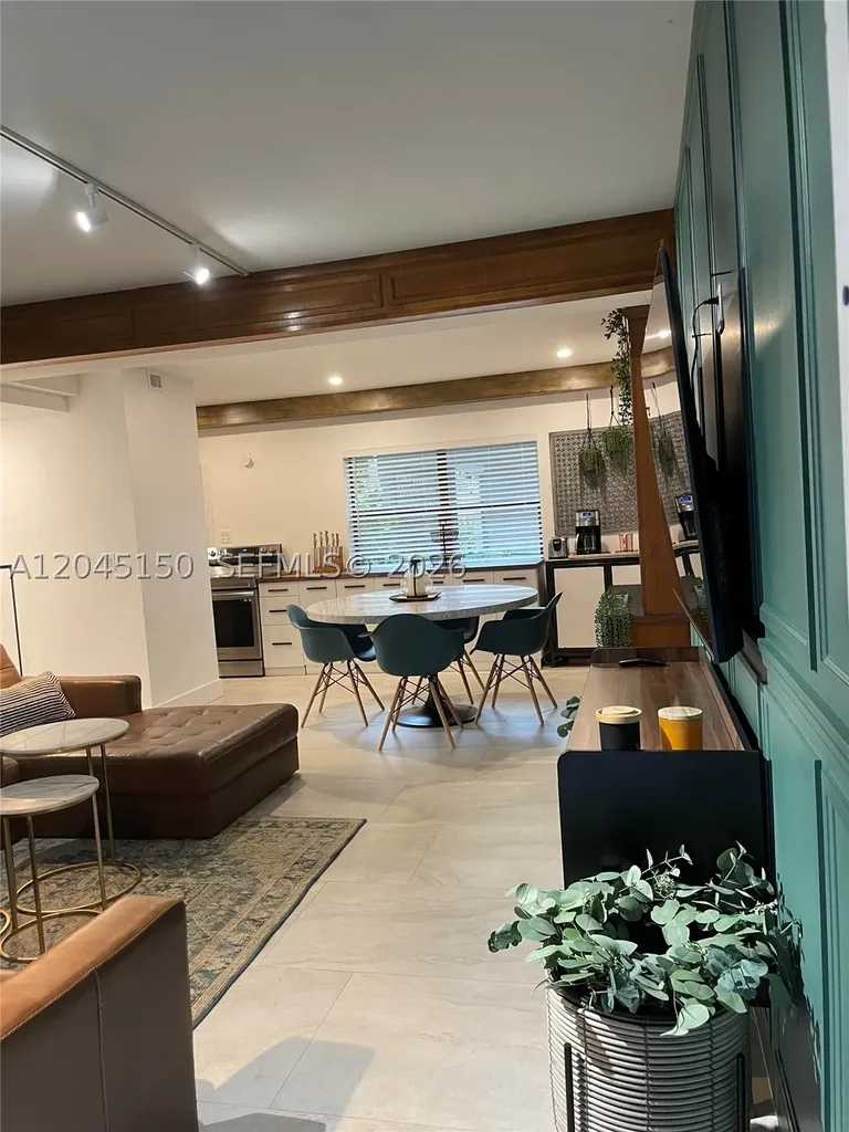 1215 E Broward Boulevard Fort Lauderdale FL 33301