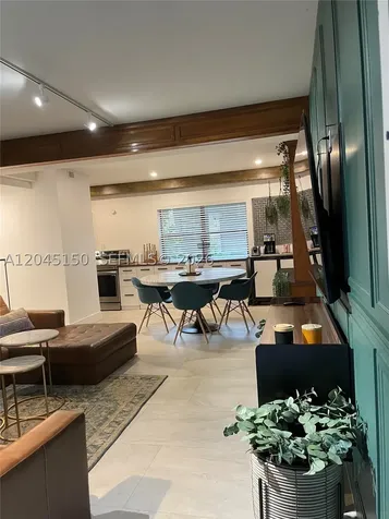 1215 E Broward Boulevard Fort Lauderdale FL 33301
