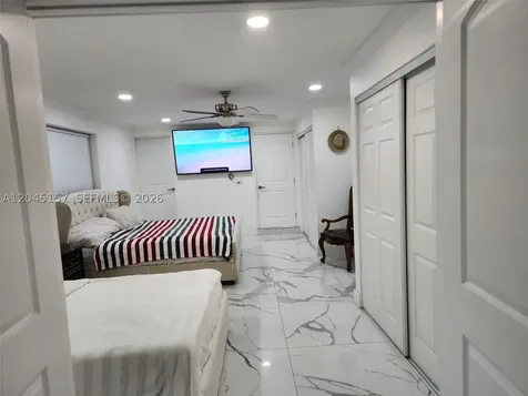 8240 SW 38th Street Miami FL 33155