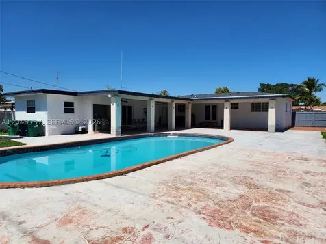 8240 SW 38th Street Miami FL 33155