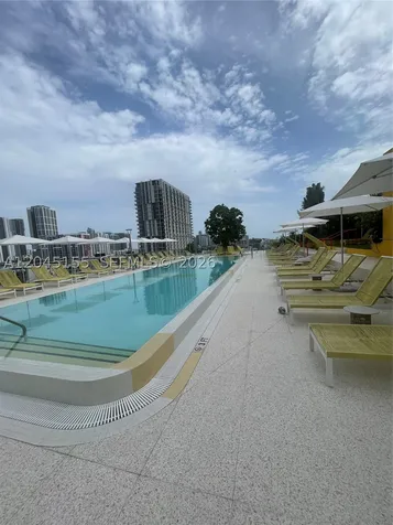 90 NE 32 Miami FL 33137