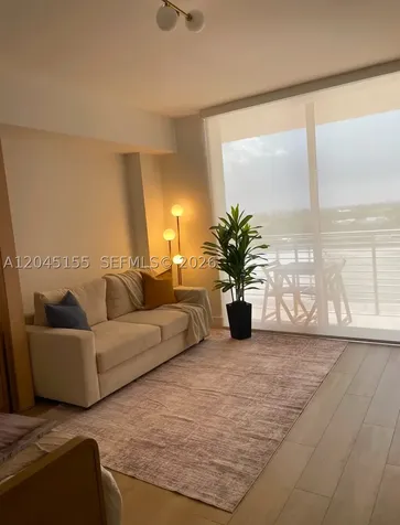 90 NE 32 Miami FL 33137