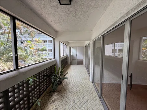 3301 Spanish Moss Terrace Lauderhill FL 33319