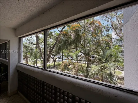 3301 Spanish Moss Terrace Lauderhill FL 33319
