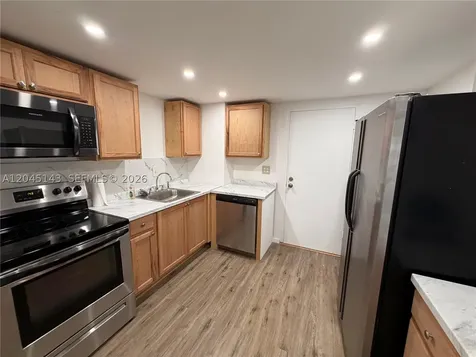 3301 Spanish Moss Terrace Lauderhill FL 33319