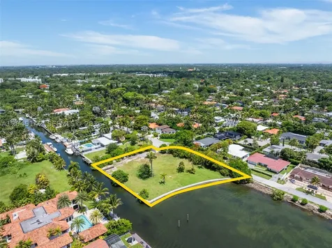 1132 NE 84th Street Miami FL 33138