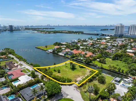 1132 NE 84th Street Miami FL 33138
