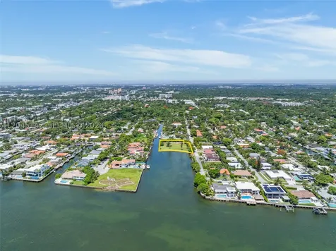 1132 NE 84th Street Miami FL 33138