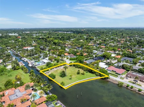 1132 NE 84th Street Miami FL 33138