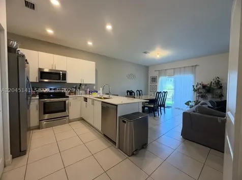 20476 NW 4th Court Miami Gardens FL 33169