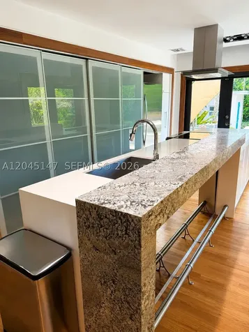 325 NE 126th Street North Miami FL 33161